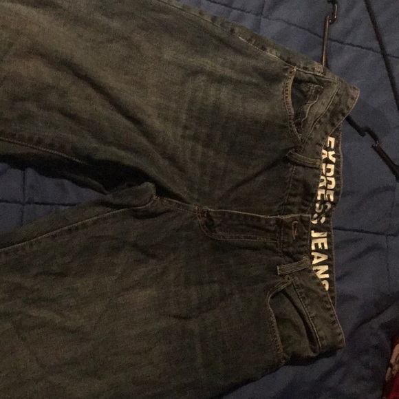 Express Jeans !! - Picture 3 of 3
